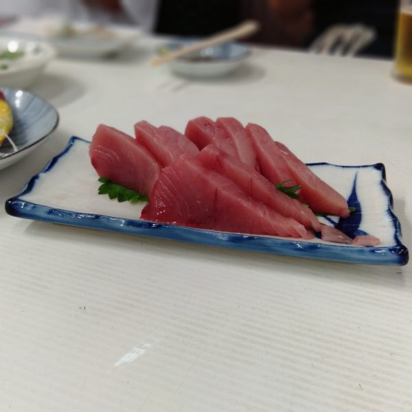 柳橋-魚源-メジマグロ刺し