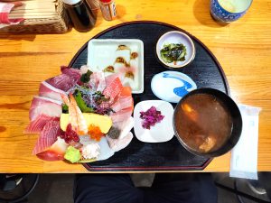 岡崎-平の屋-海鮮ちらし寿司2-0917