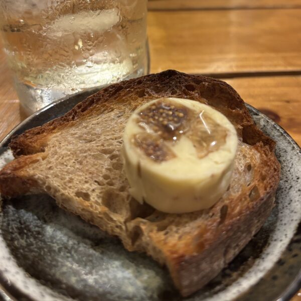 トミヤランドリー-0418-いちぢくとバケット