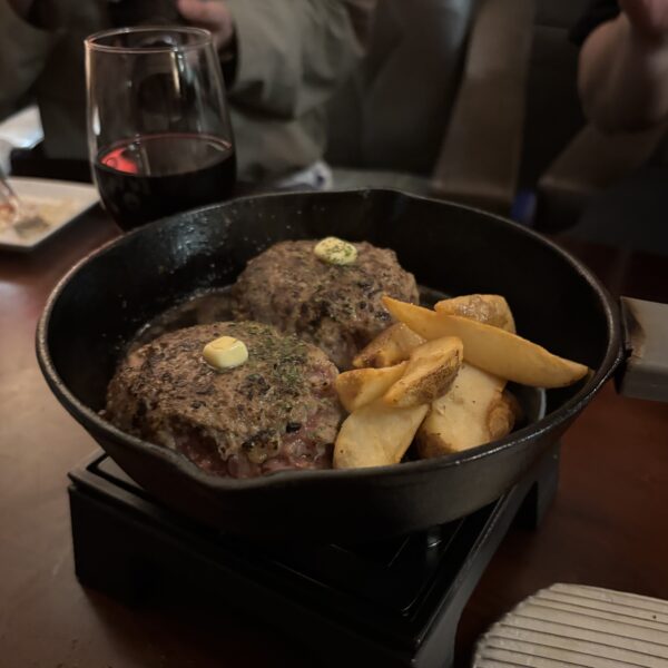 コトノハ食堂_1025_肉汁ハンバーグ